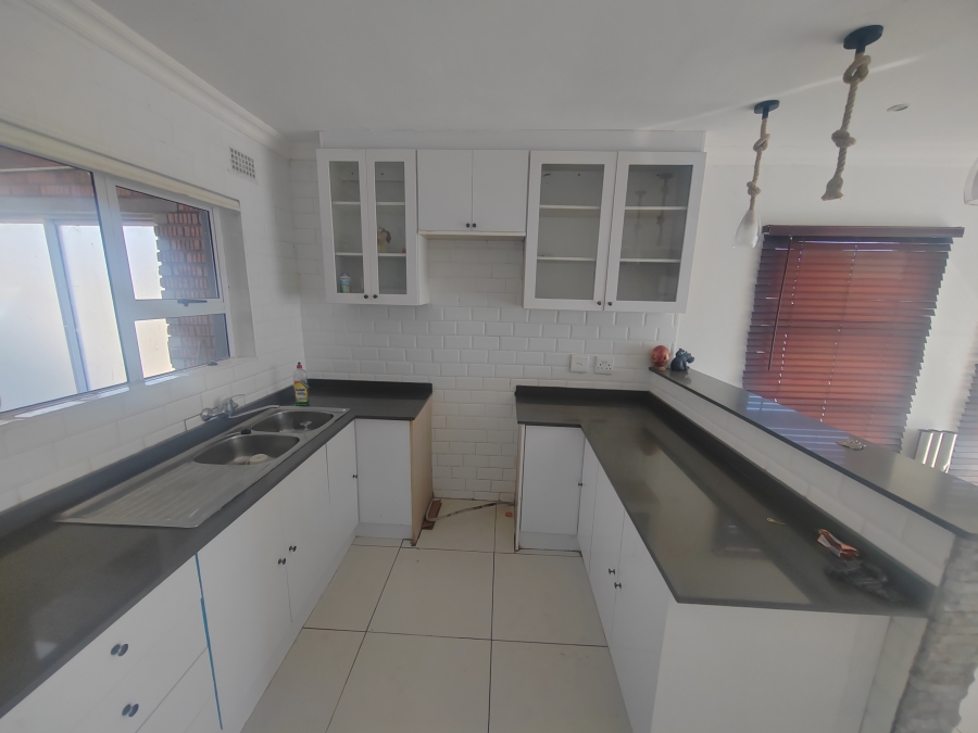 3 Bedroom Property for Sale in Beverly Park Western Cape